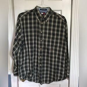Size L Classic Tommy Hilfiger Button Down Shirt! Green & Navy Plaid